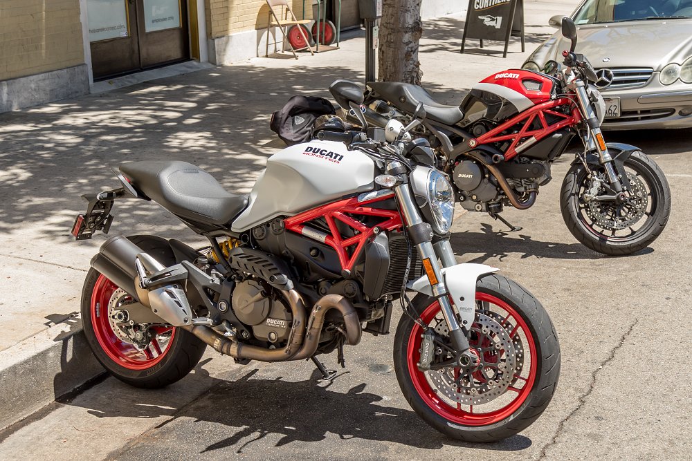Ducati Monster 821